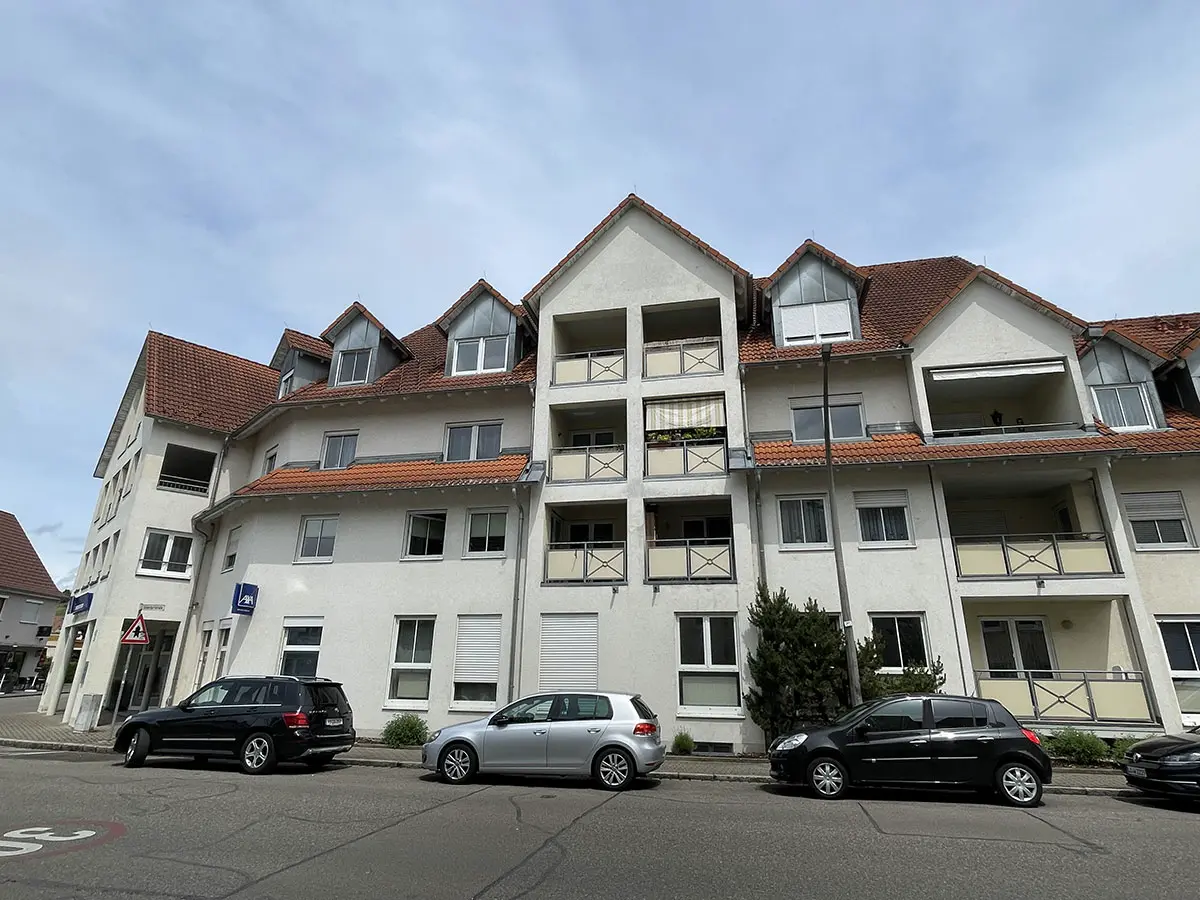 dachgeschoss-wohnung-altweil-kaufen-1